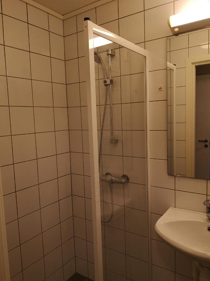 Kinsarvik Hostel Esterno foto