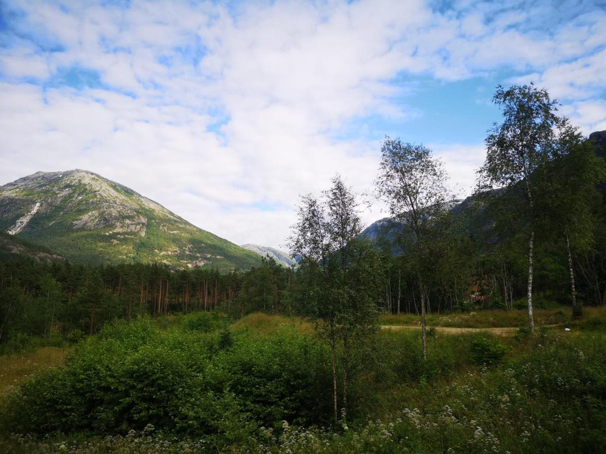 Kinsarvik Hostel Esterno foto